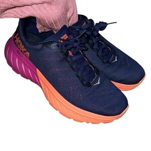 HOKA ONE ONE MACH 2 - MEDIEVAL BLUE/VERY BERRY size 7.5 fix 8
